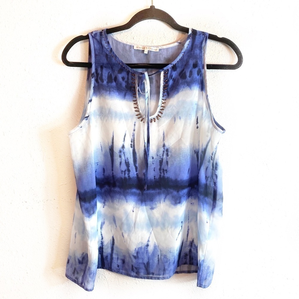 Violet + Claire L tie dye sleeveless keyhole top